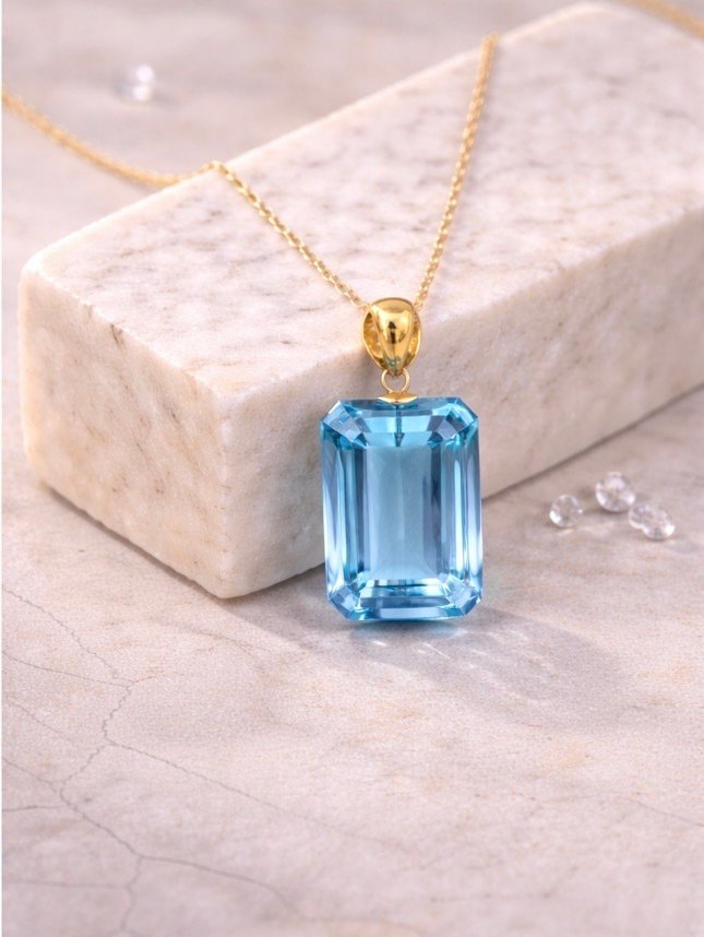 Collana Pendente Topazio Azzurro Taglio Smeraldo