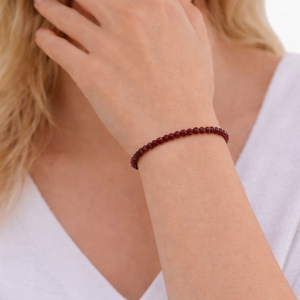 Bracciale Granato Microperline Sfaccettate
