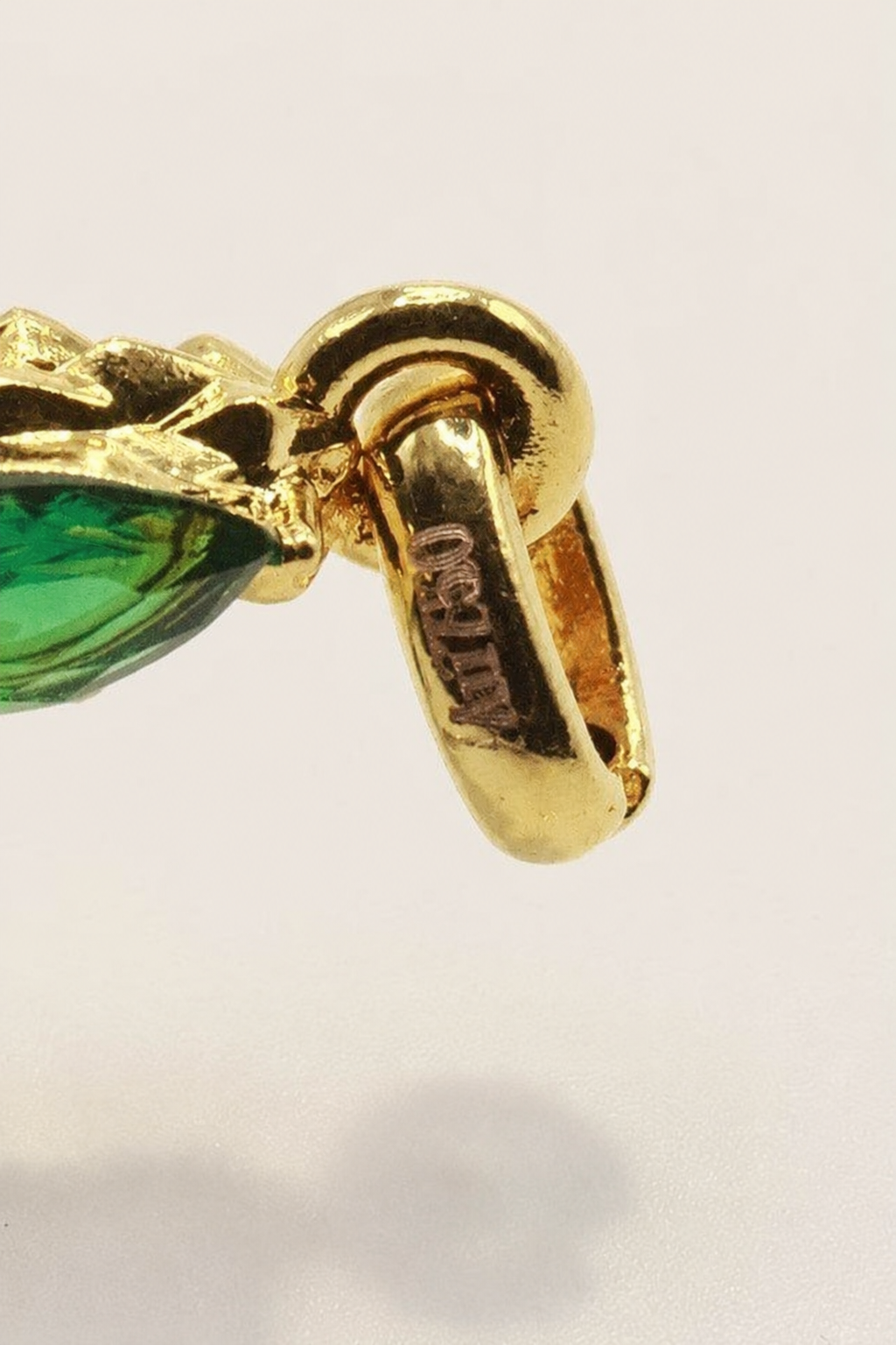 Collana in Oro 18Kt e smeraldo naturale Serpente